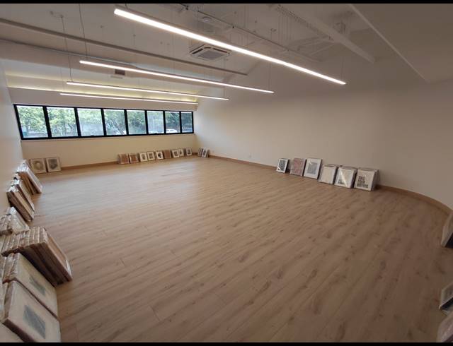 110M² OFFICE TO LET IN HALFWAY HOUSE